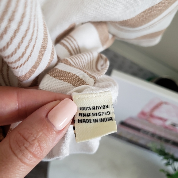 Sim & Sam Front Tie Button Down Shirt - Picture 9 of 9